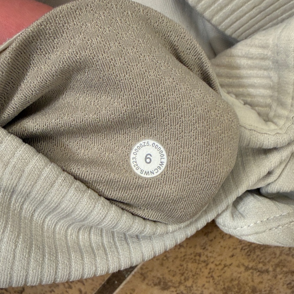 Lululemon Ribbed Softstreme Zip-Leg High-Rise Cropped Pants 25" in Bone - Picture 6 of 6